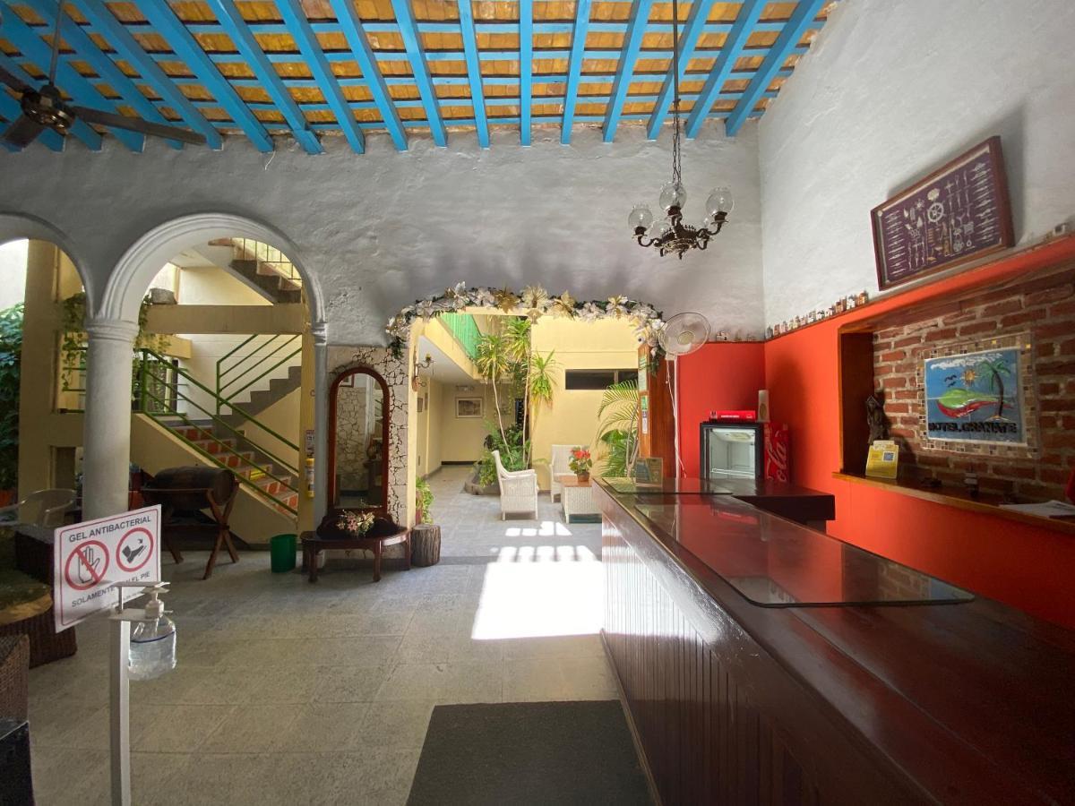 Hotel Granate 圣玛尔塔 外观 照片