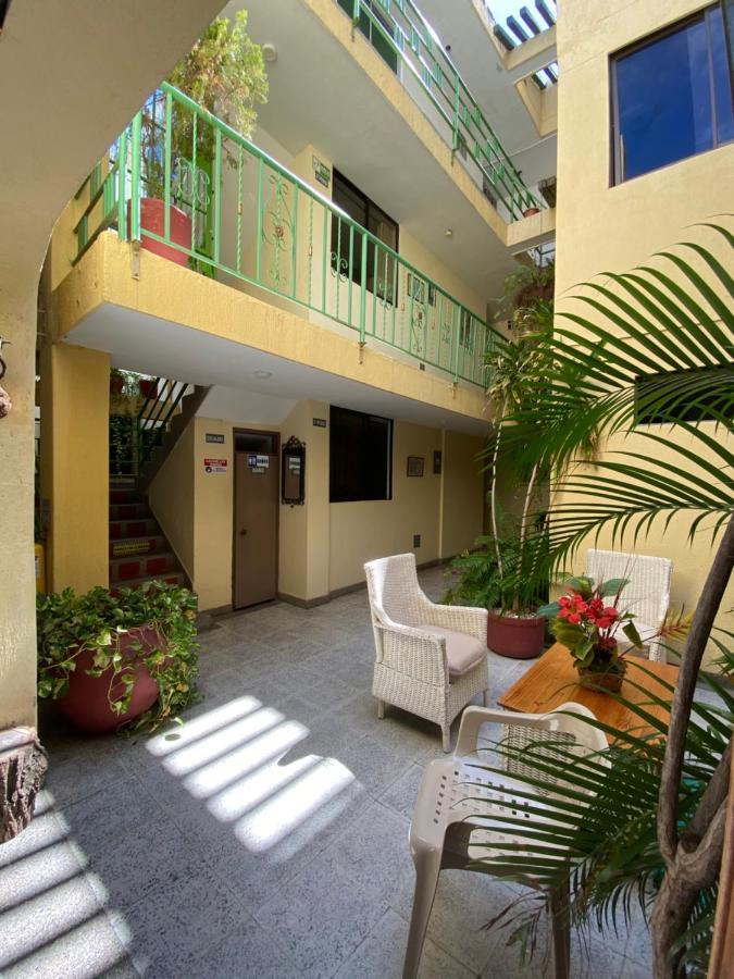 Hotel Granate 圣玛尔塔 外观 照片