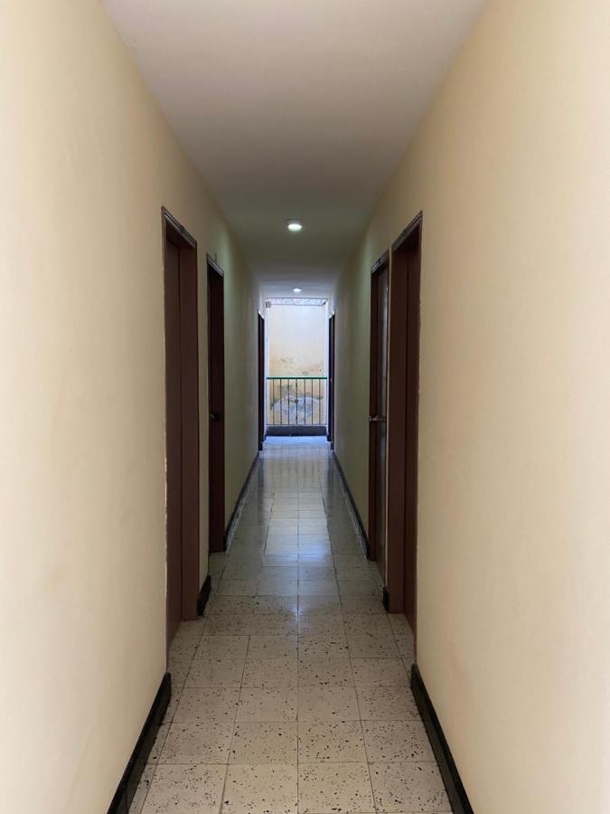 Hotel Granate 圣玛尔塔 外观 照片