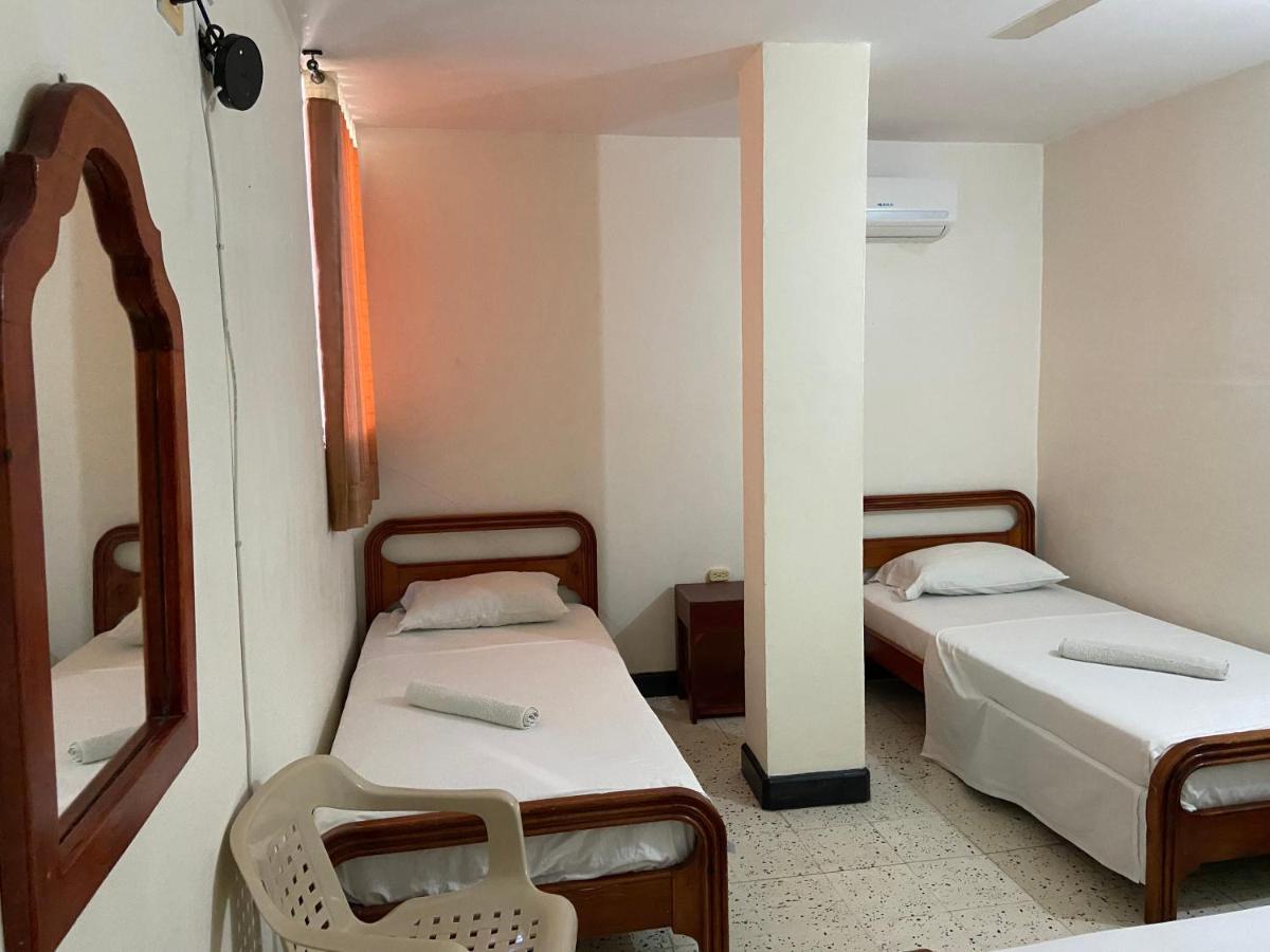 Hotel Granate 圣玛尔塔 客房 照片