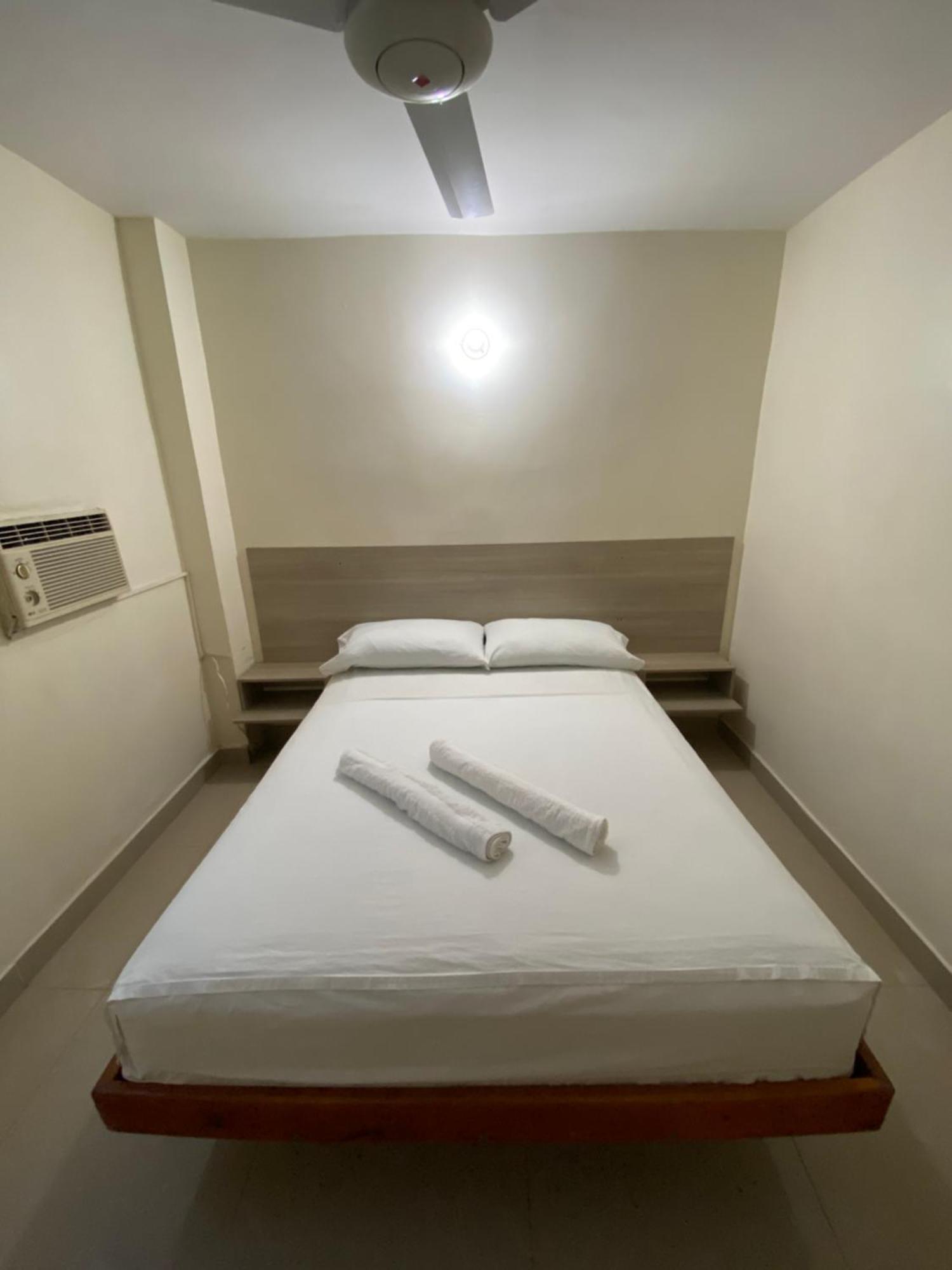 Hotel Granate 圣玛尔塔 客房 照片
